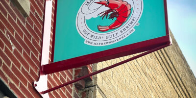 where to buy fresh seafood in Iowa